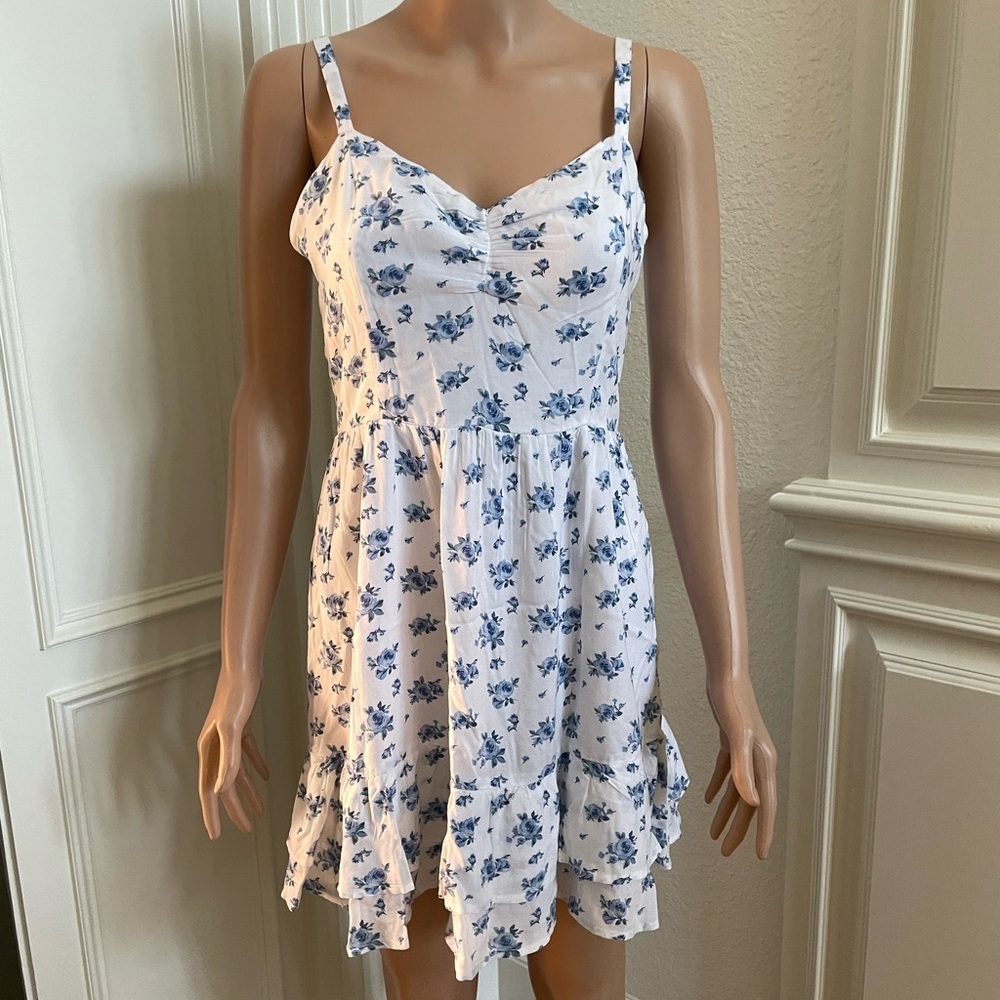 Hollister white and blue backless floral sundress.  Size S